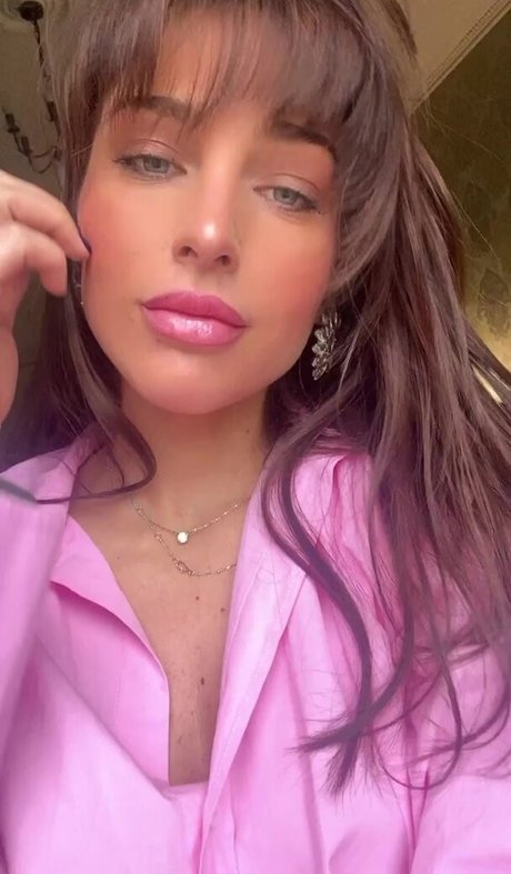 Maeva D Ascanio sexy onlyfans