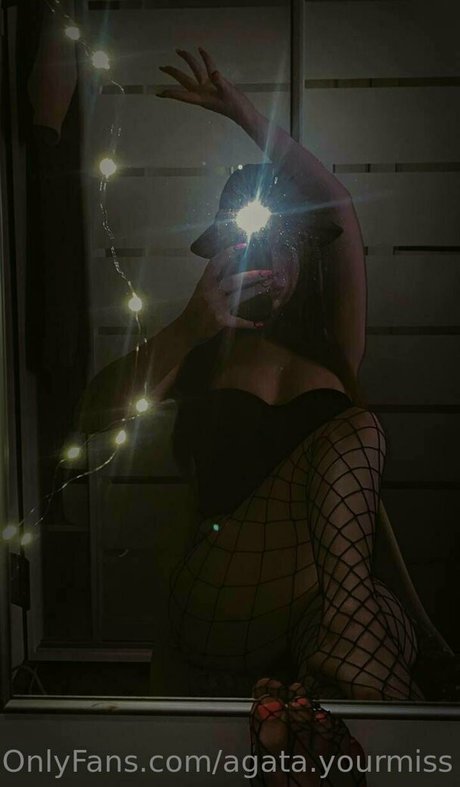 agata yourmiss onlyfans lean