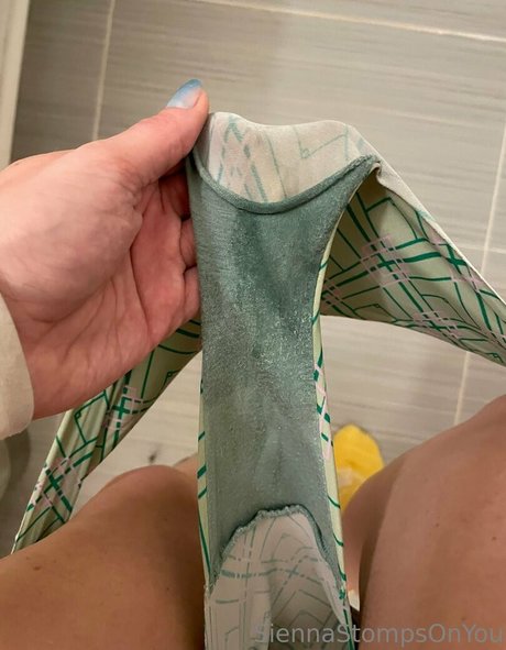 siennastompsonyou onlyfans keak