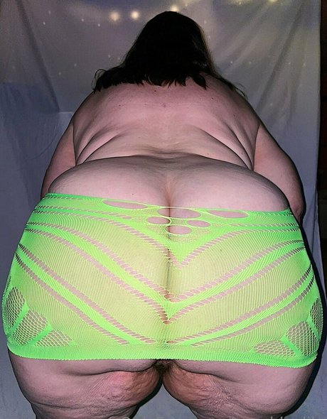 sexybbwlily onlyfans nudes