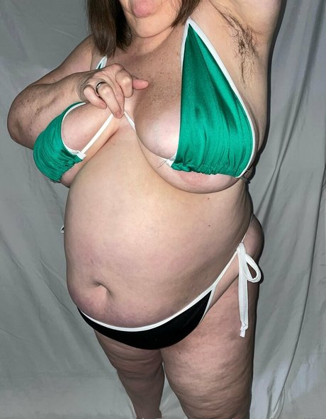 sexybbwlily nude only fans