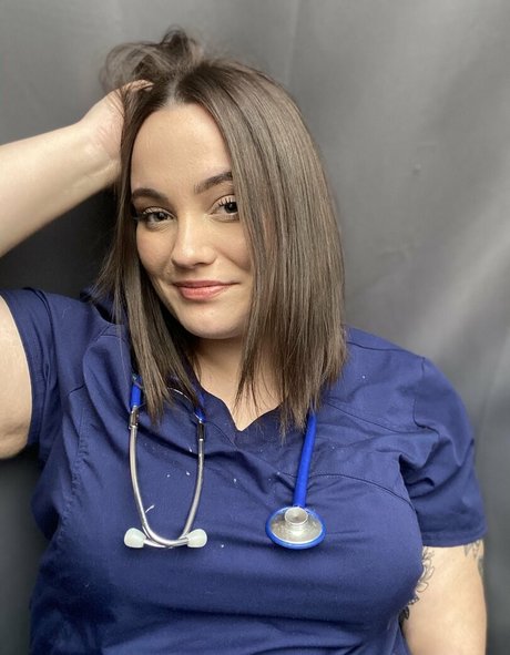 hornythickitten feet onlyfans