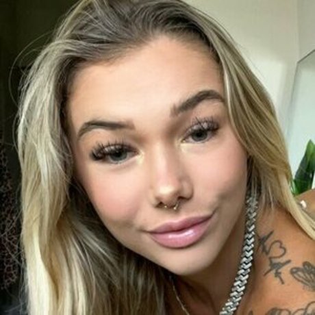 shelbygonzalezz onlyfans nudes leaked