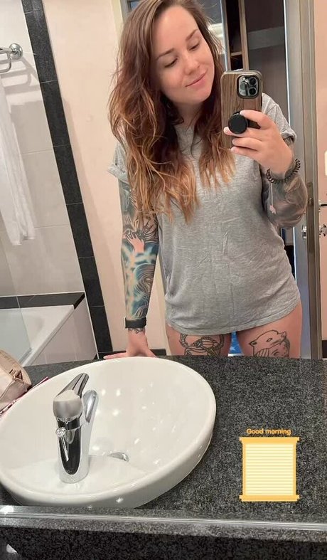 Missrage onlyfans model