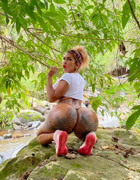 sofia maldonado onlyfans nude photos