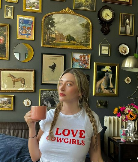 Blissful Whisper ASMR onlyfans strip tease