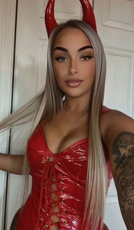 miami chelle nude onlyfans