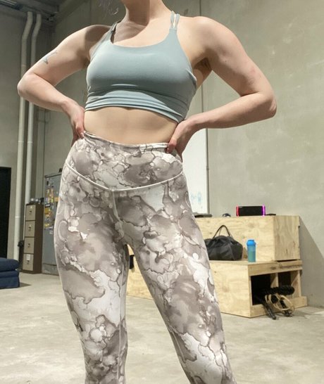 momocoloured onlyfans images