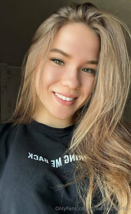 kylienextdoor69 onlyfans leak fuck