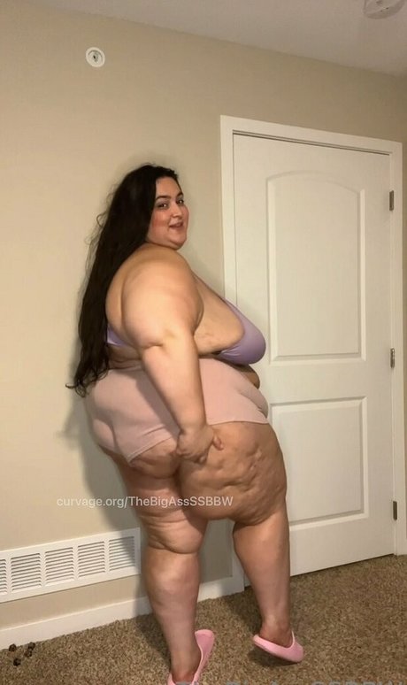 thebigassssbbw1 feet onlyfans