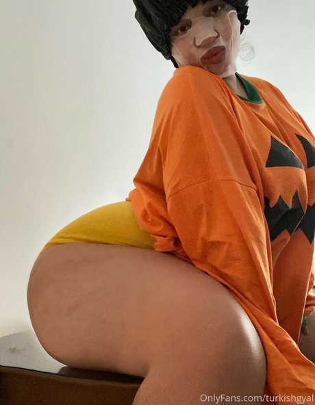 Turkishgyal onlyfans leaks.