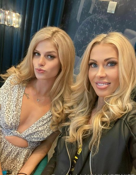 hollyhotwife sex onlyfans