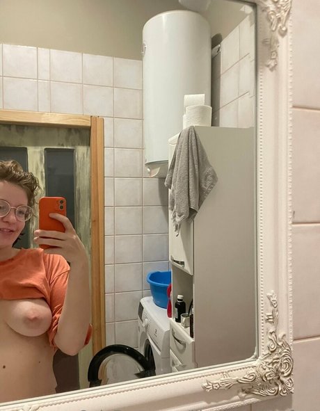 illuzia bytia free onlyfans model images