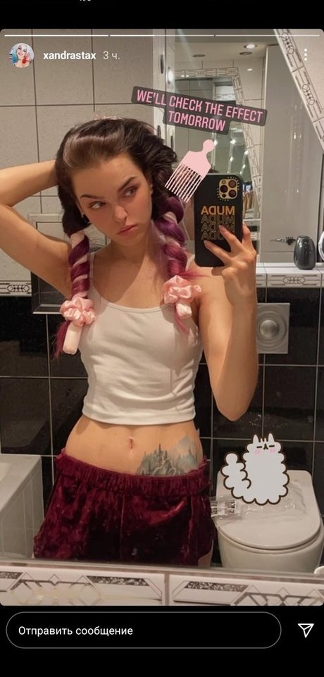 Andrasta onlyfans boobs