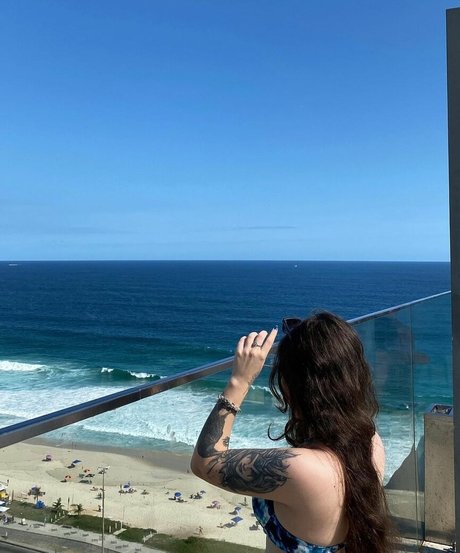 Diretora Muniz nudes onlyfans leak