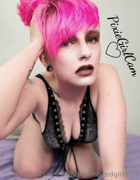 pinkhairedgirlfr33 onlyfans naked
