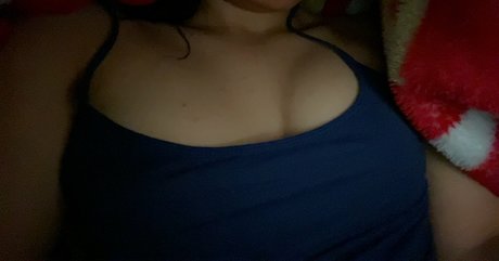 Agnes Inezz naked onlyfans leaked