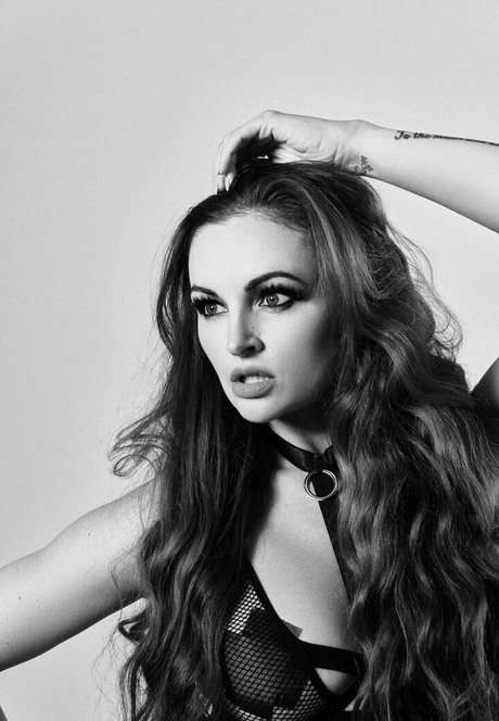 Maria Kanellis onlyfans xxx