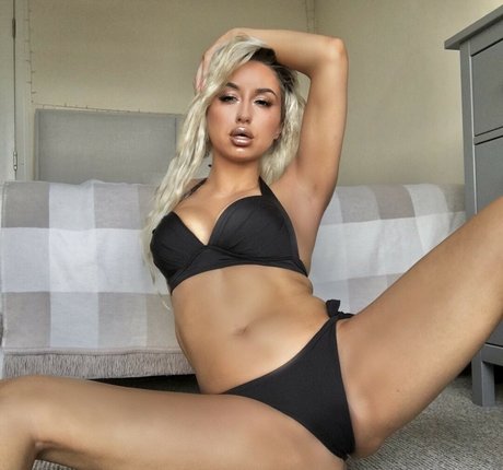 Bimbobrookelle leaked only fans porn
