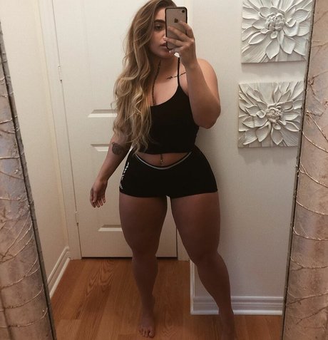 Brooklyn Nicolina onlyfans tits