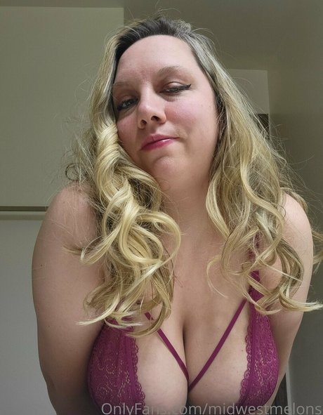 midwestmelons onlyfans leaks nudes