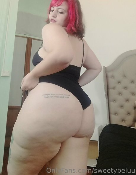 sweetybeluu onlyfans tits