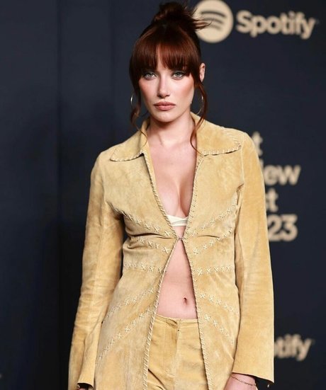 Olivia OBrien onlyfans archives