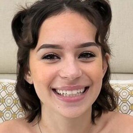 Aria Valencia onlyfans pics