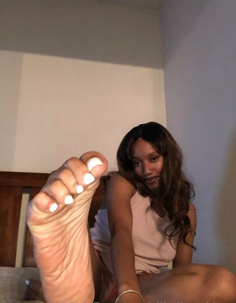 allhailrgoddess onlyfans creator