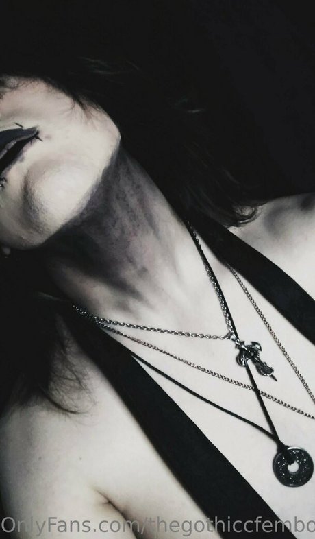 thegothiccfemboy onlyfans model