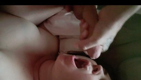 hornythickwife2 porn onlyfans