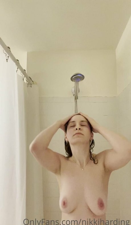 Nikki Harding onlyfans for free