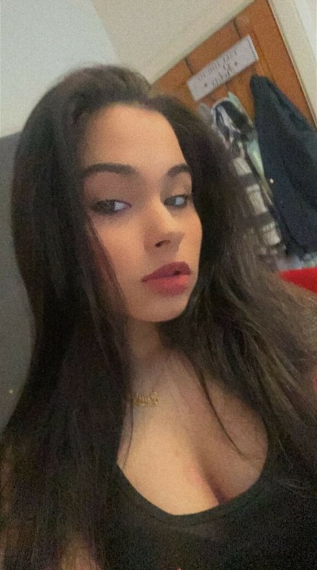 Laura Grover onlyfans leaks