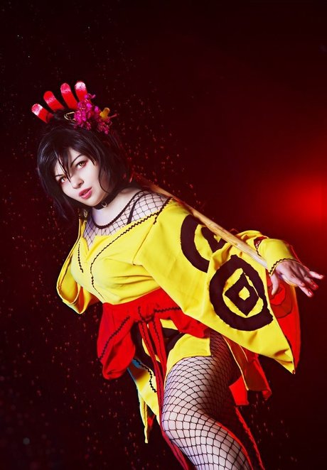 Anya Ichios onlyfans star