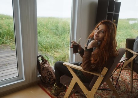 Anya Ichios onlyfans leak sex