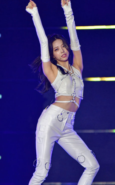 itzy all in us onlyfans mega