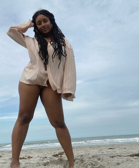 planterriah onlyfans leak ass