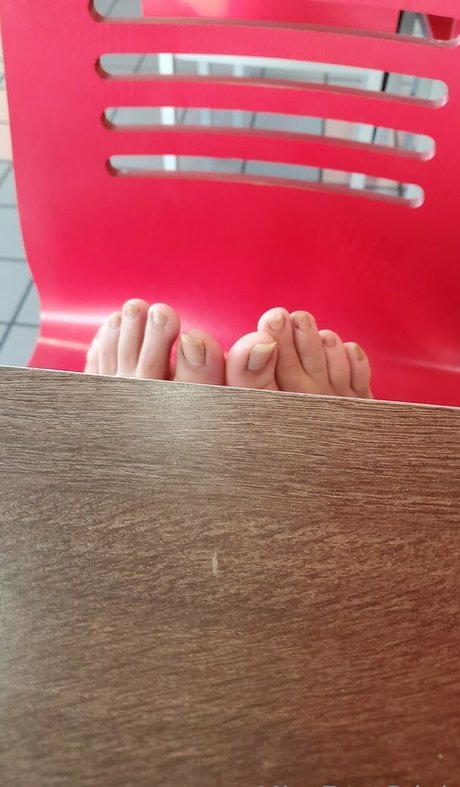 missfeetstink onlyfans ass