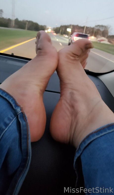 missfeetstink onlyfans pictures