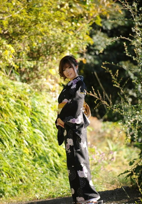 Hamasaki Rio onlyfans leak ass