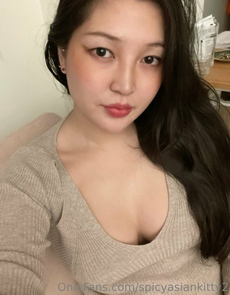 spicyasiankitty2 Profile pic