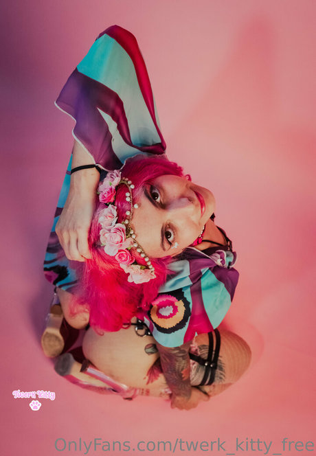 anal dildo onlyfans porn candids