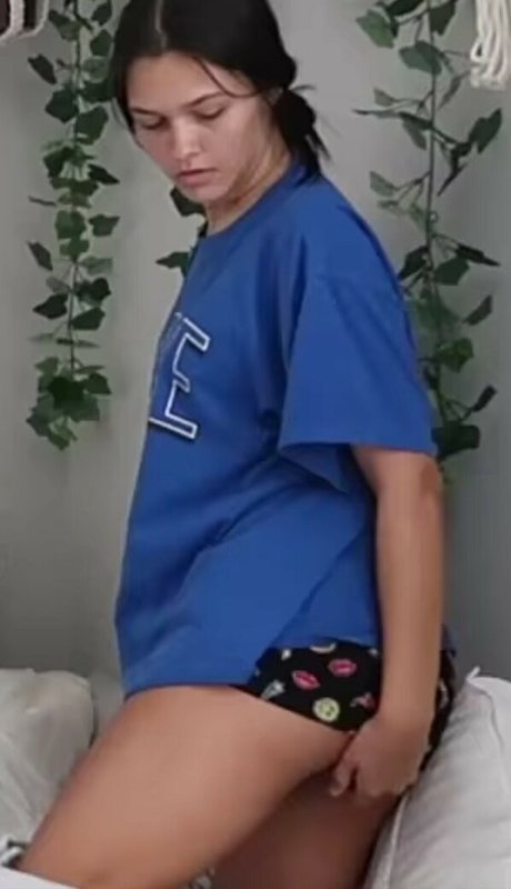 Emma Marie onlyfans pics nude