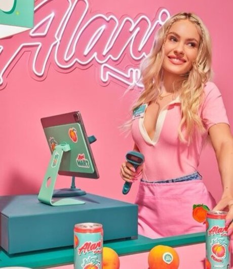 Claudia Walsh onlyfans model photo