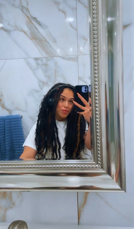 safiyaswrld onlyfans lesk