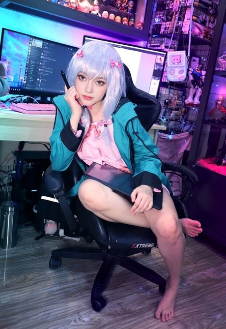 Elina Yi tits onlyfans