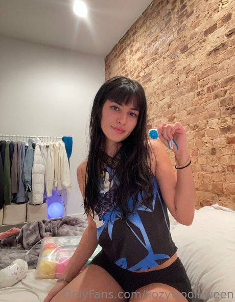 kozywoolkween only fans sex