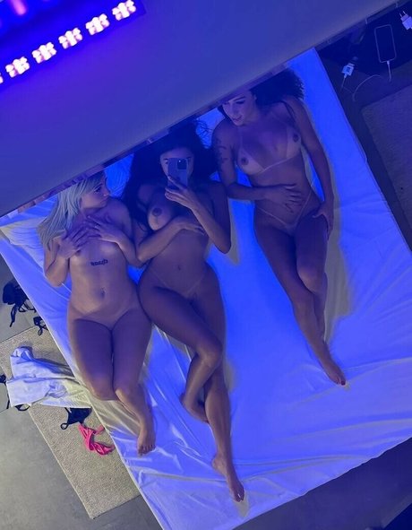 Karlyane Menezes onlyfans leaked nudes