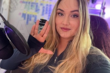 Naomi Kyle onlyfans content