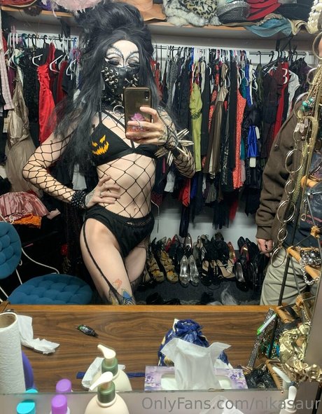 nikasaur onlyfans leak